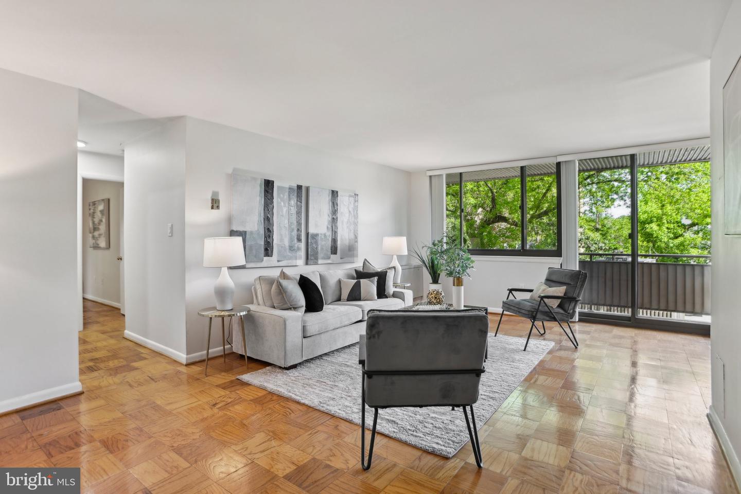 4201 CHERRY HILL RD #110, ARLINGTON, Virginia 22207, 2 Bedrooms Bedrooms, ,1 BathroomBathrooms,Residential,For sale,4201 CHERRY HILL RD #110,VAAR2056354 MLS # VAAR2056354