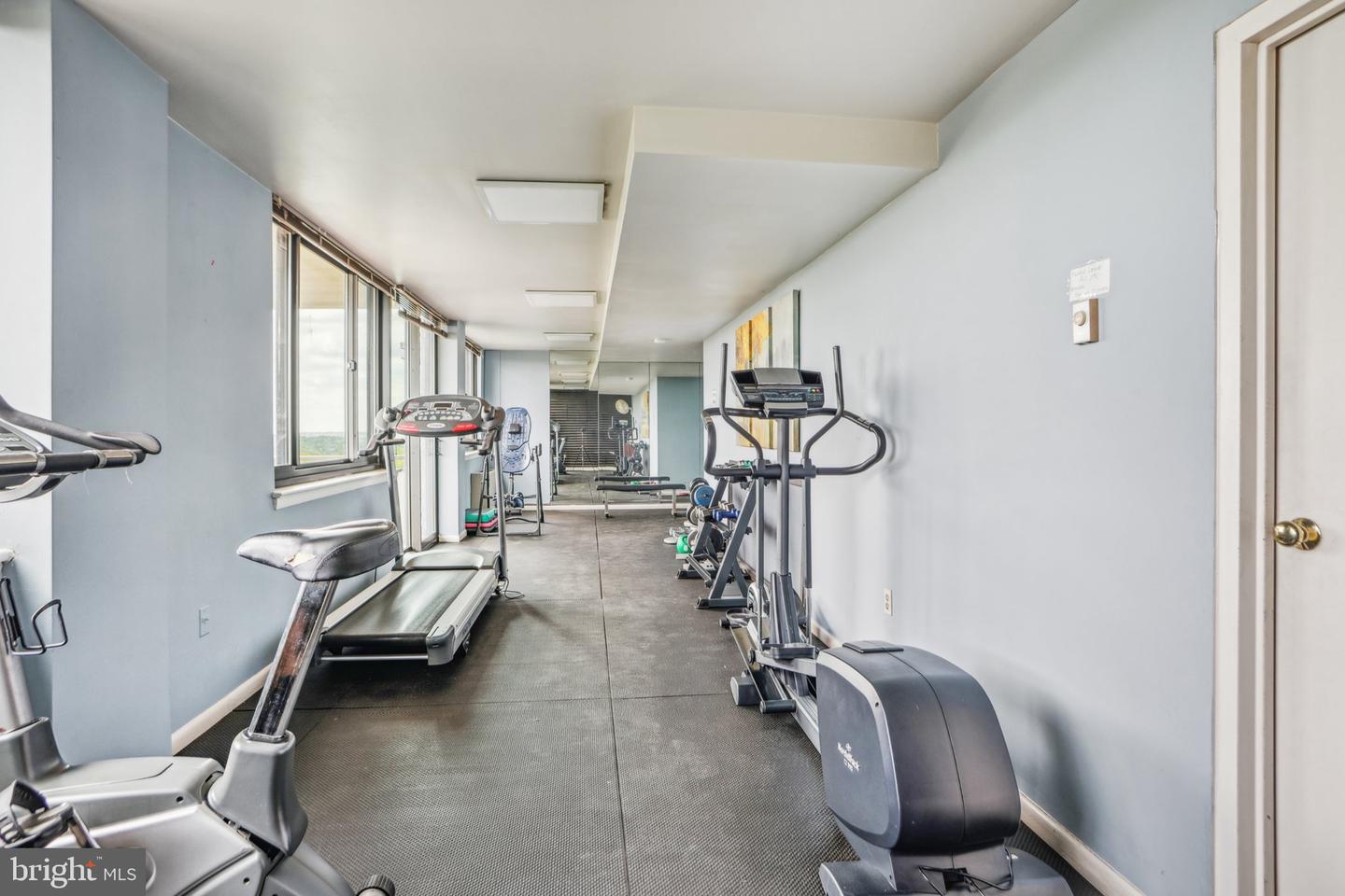 4201 CHERRY HILL RD #110, ARLINGTON, Virginia 22207, 2 Bedrooms Bedrooms, ,1 BathroomBathrooms,Residential,For sale,4201 CHERRY HILL RD #110,VAAR2056354 MLS # VAAR2056354