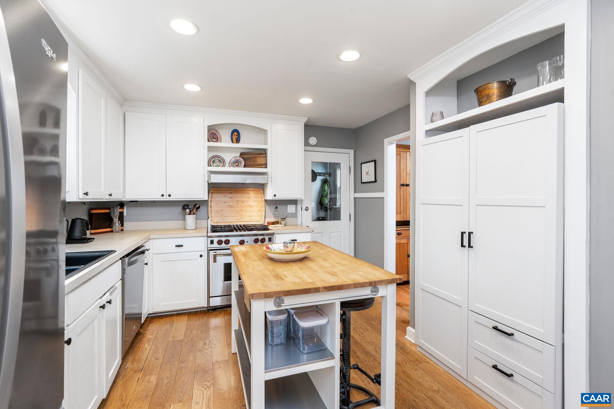 2051 WHIPPOORWILL RD, CHARLOTTESVILLE, Virginia 22901, 3 Bedrooms Bedrooms, ,2 BathroomsBathrooms,Residential,2051 WHIPPOORWILL RD,664004 MLS # 664004