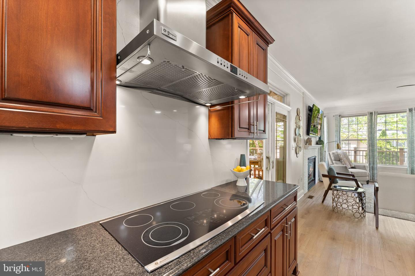 20827 MEDIX RUN PL, ASHBURN, Virginia 20147, 5 Bedrooms Bedrooms, ,3 BathroomsBathrooms,Residential,For sale,20827 MEDIX RUN PL,VALO2094420 MLS # VALO2094420