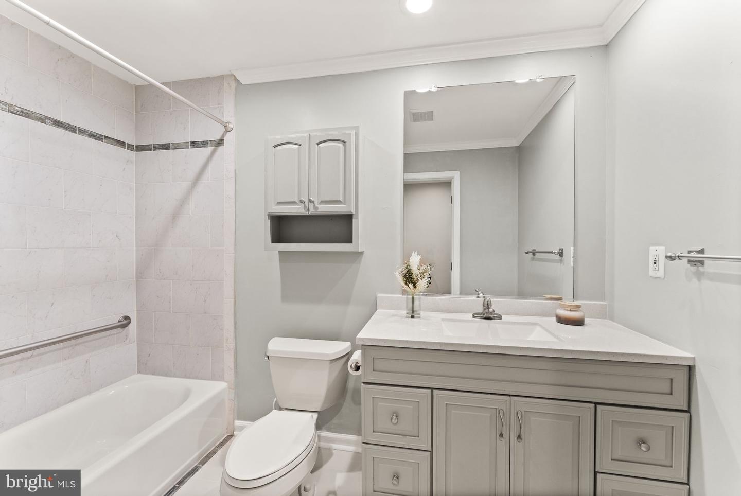 20827 MEDIX RUN PL, ASHBURN, Virginia 20147, 5 Bedrooms Bedrooms, ,3 BathroomsBathrooms,Residential,For sale,20827 MEDIX RUN PL,VALO2094420 MLS # VALO2094420