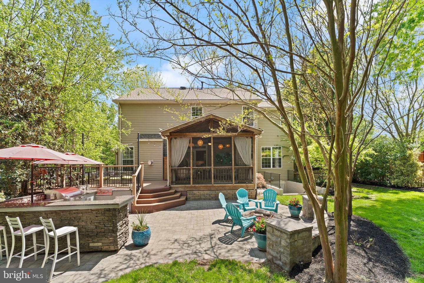 20827 MEDIX RUN PL, ASHBURN, Virginia 20147, 5 Bedrooms Bedrooms, ,3 BathroomsBathrooms,Residential,For sale,20827 MEDIX RUN PL,VALO2094420 MLS # VALO2094420