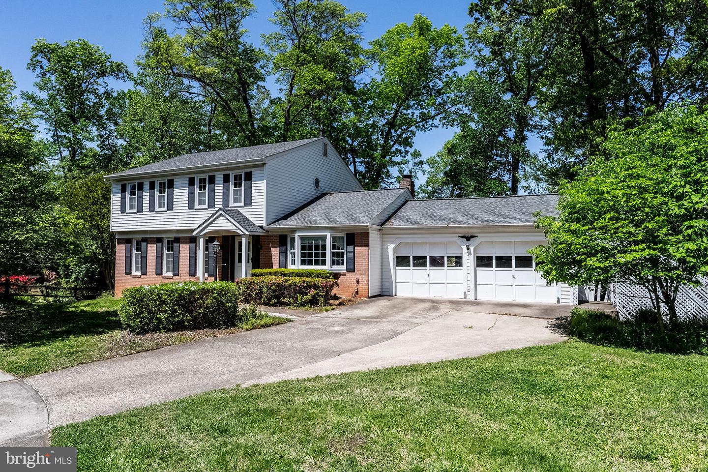 9802 CLYDE CT, VIENNA, Virginia 22181, 4 Bedrooms Bedrooms, ,2 BathroomsBathrooms,Residential,For sale,9802 CLYDE CT,VAFX2235630 MLS # VAFX2235630