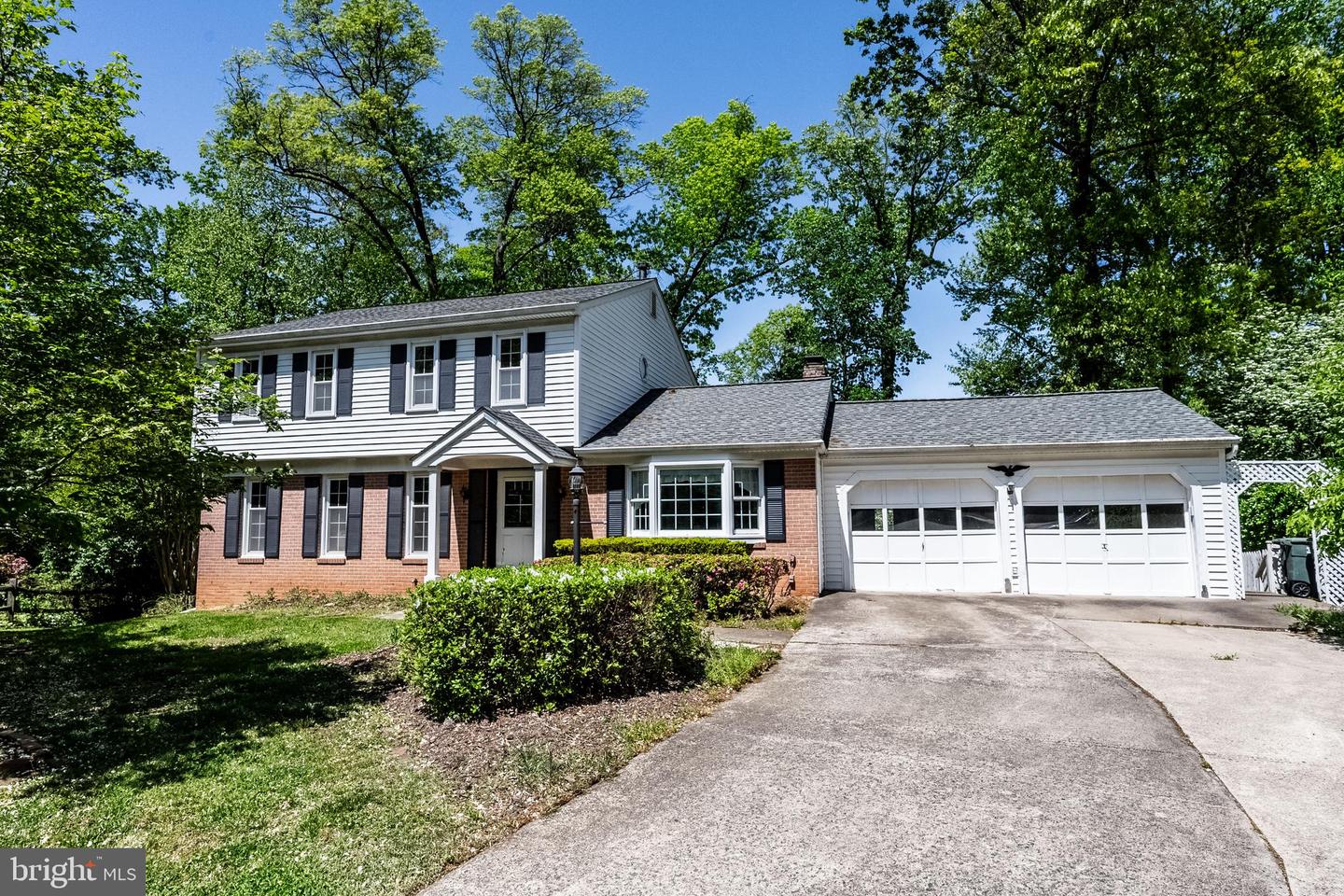 9802 CLYDE CT, VIENNA, Virginia 22181, 4 Bedrooms Bedrooms, ,2 BathroomsBathrooms,Residential,For sale,9802 CLYDE CT,VAFX2235630 MLS # VAFX2235630