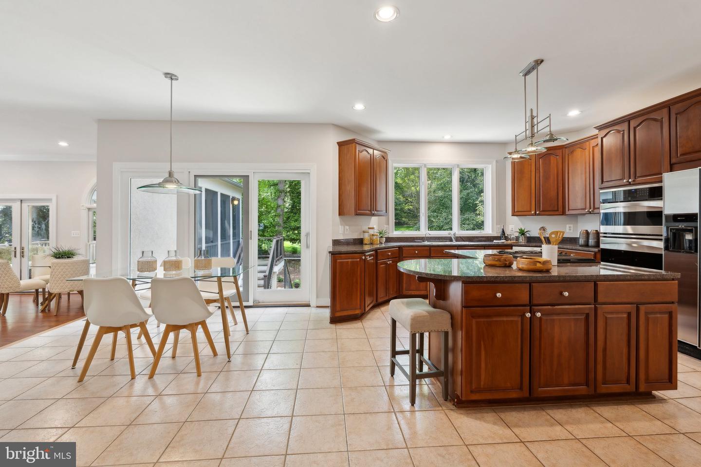 3222 NAVY DR, OAK HILL, Virginia 20171, 5 Bedrooms Bedrooms, ,4 BathroomsBathrooms,Residential,For sale,3222 NAVY DR,VAFX2235670 MLS # VAFX2235670