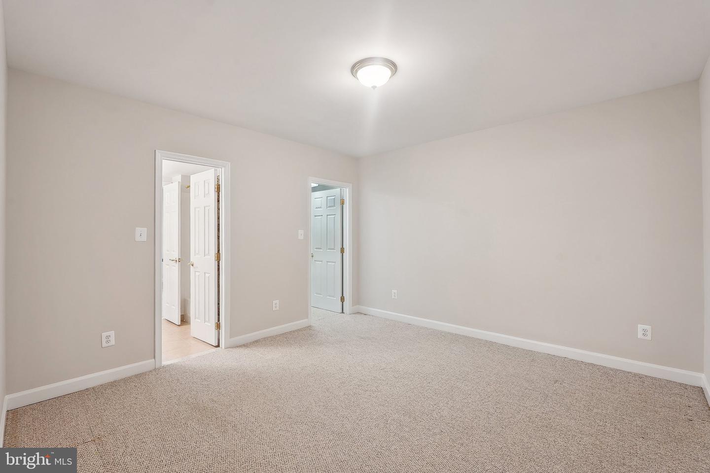 3222 NAVY DR, OAK HILL, Virginia 20171, 5 Bedrooms Bedrooms, ,4 BathroomsBathrooms,Residential,For sale,3222 NAVY DR,VAFX2235670 MLS # VAFX2235670