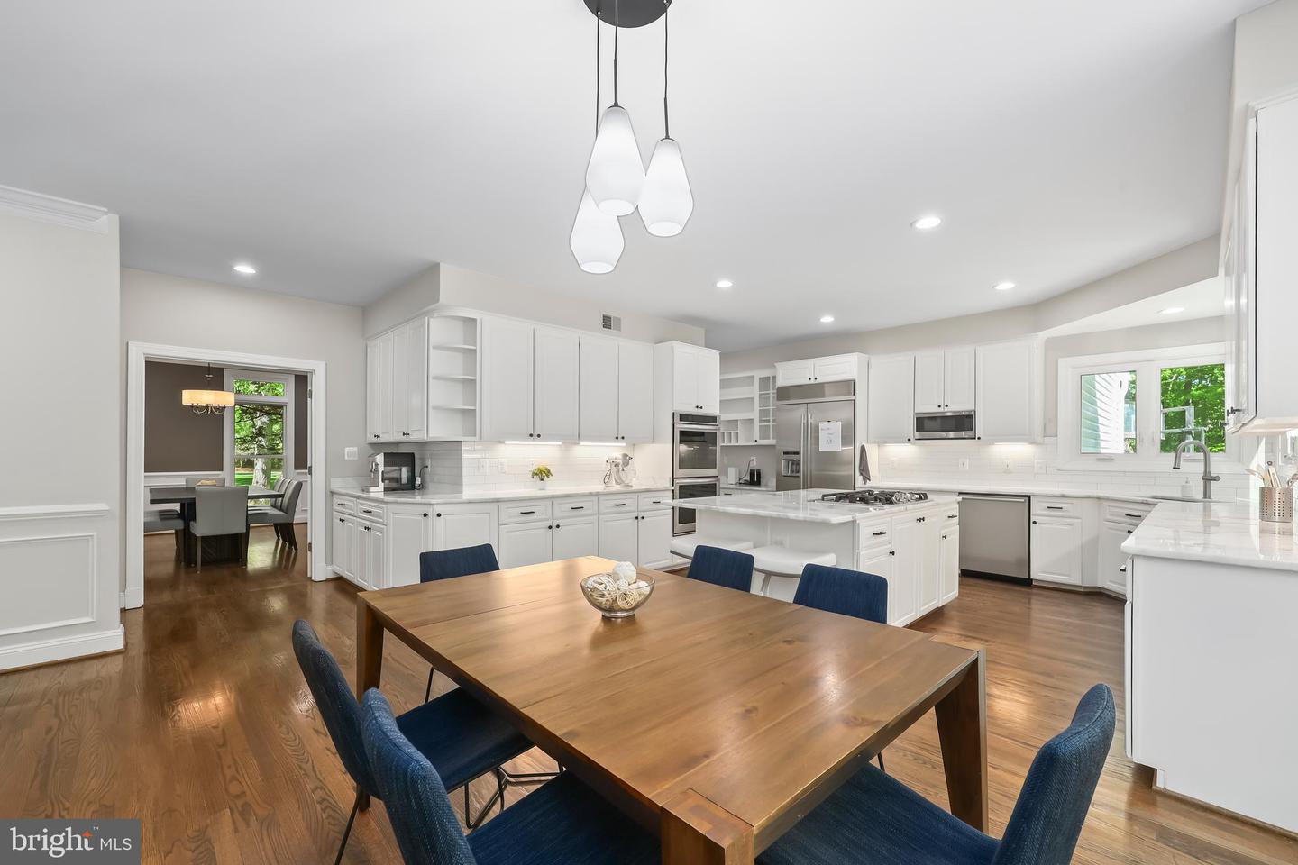 10137 COMMUNITY LN, FAIRFAX STATION, Virginia 22039, 5 Bedrooms Bedrooms, ,4 BathroomsBathrooms,Residential,For sale,10137 COMMUNITY LN,VAFX2235680 MLS # VAFX2235680