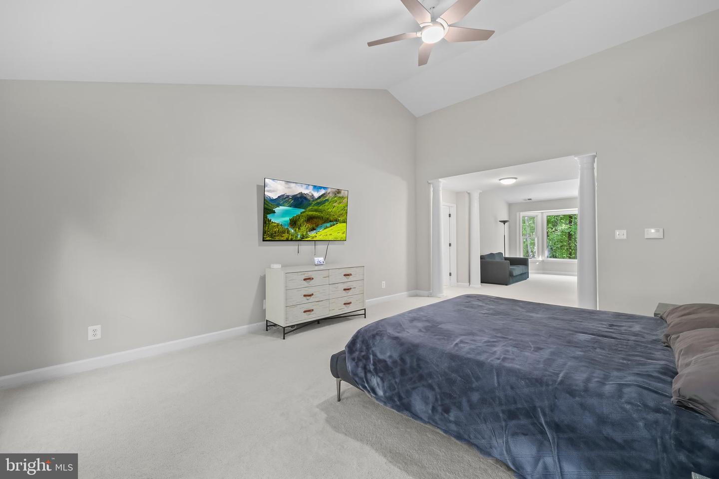10137 COMMUNITY LN, FAIRFAX STATION, Virginia 22039, 5 Bedrooms Bedrooms, ,4 BathroomsBathrooms,Residential,For sale,10137 COMMUNITY LN,VAFX2235680 MLS # VAFX2235680