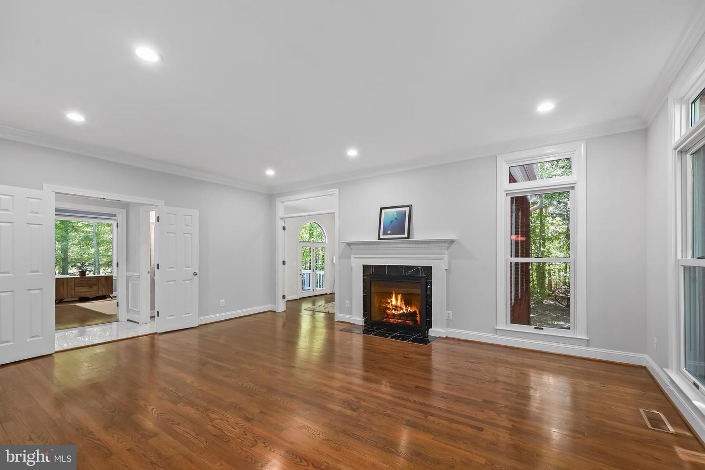 10137 COMMUNITY LN, FAIRFAX STATION, Virginia 22039, 5 Bedrooms Bedrooms, ,4 BathroomsBathrooms,Residential,For sale,10137 COMMUNITY LN,VAFX2235680 MLS # VAFX2235680