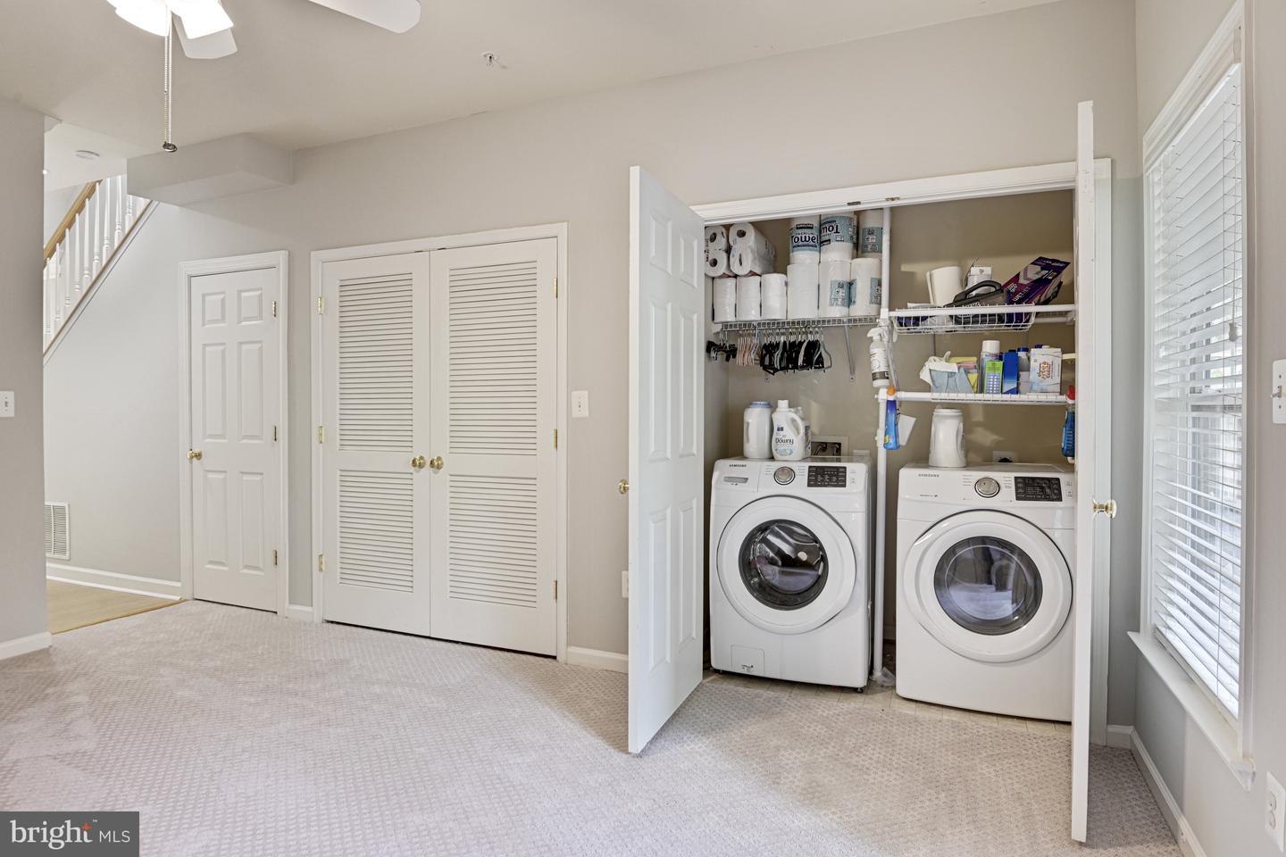 4180 TIMBER LOG WAY, FAIRFAX, Virginia 22030, 3 Bedrooms Bedrooms, ,2 BathroomsBathrooms,Residential,For sale,4180 TIMBER LOG WAY,VAFX2235692 MLS # VAFX2235692