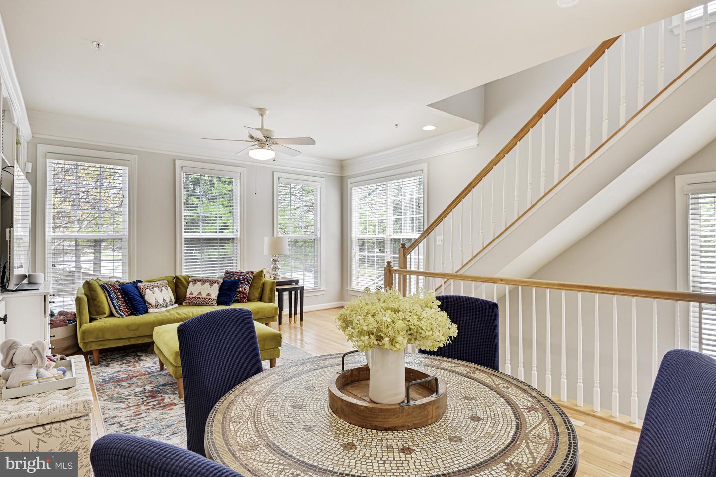 4180 TIMBER LOG WAY, FAIRFAX, Virginia 22030, 3 Bedrooms Bedrooms, ,2 BathroomsBathrooms,Residential,For sale,4180 TIMBER LOG WAY,VAFX2235692 MLS # VAFX2235692