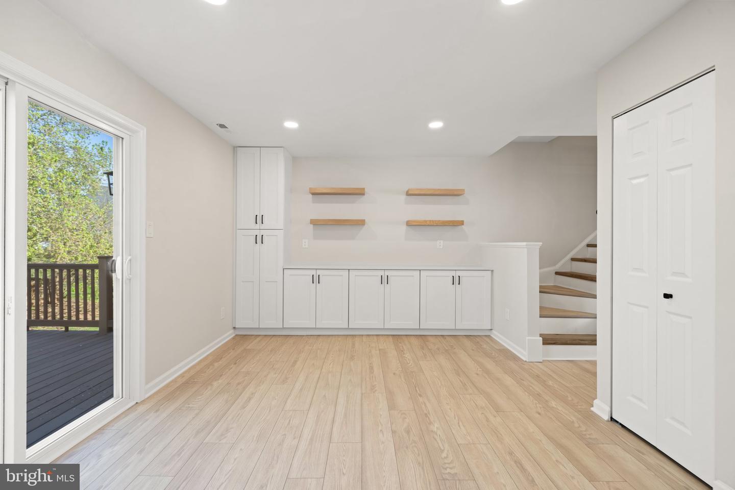 4030 SPRING RUN CT, CHANTILLY, Virginia 20151, 3 Bedrooms Bedrooms, ,2 BathroomsBathrooms,Residential,For sale,4030 SPRING RUN CT,VAFX2235712 MLS # VAFX2235712