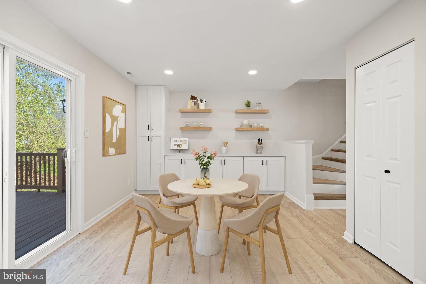 4030 SPRING RUN CT, CHANTILLY, Virginia 20151, 3 Bedrooms Bedrooms, ,2 BathroomsBathrooms,Residential,For sale,4030 SPRING RUN CT,VAFX2235712 MLS # VAFX2235712