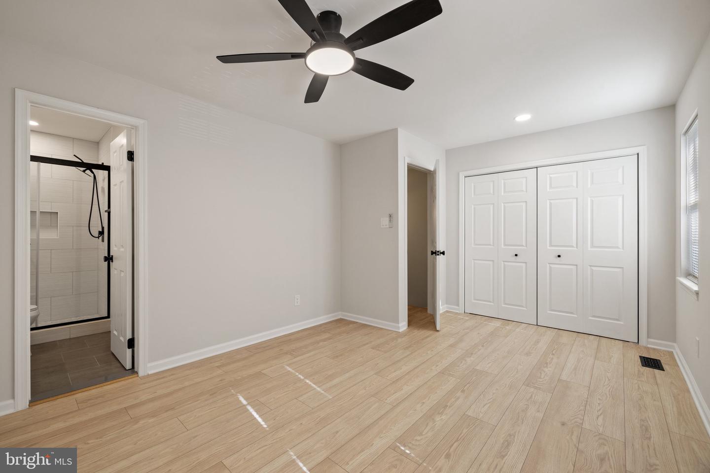 4030 SPRING RUN CT, CHANTILLY, Virginia 20151, 3 Bedrooms Bedrooms, ,2 BathroomsBathrooms,Residential,For sale,4030 SPRING RUN CT,VAFX2235712 MLS # VAFX2235712