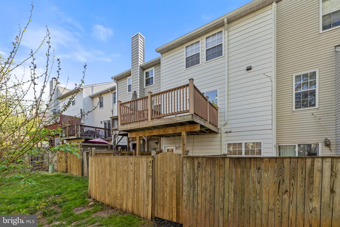 4030 SPRING RUN CT, CHANTILLY, Virginia 20151, 3 Bedrooms Bedrooms, ,2 BathroomsBathrooms,Residential,For sale,4030 SPRING RUN CT,VAFX2235712 MLS # VAFX2235712