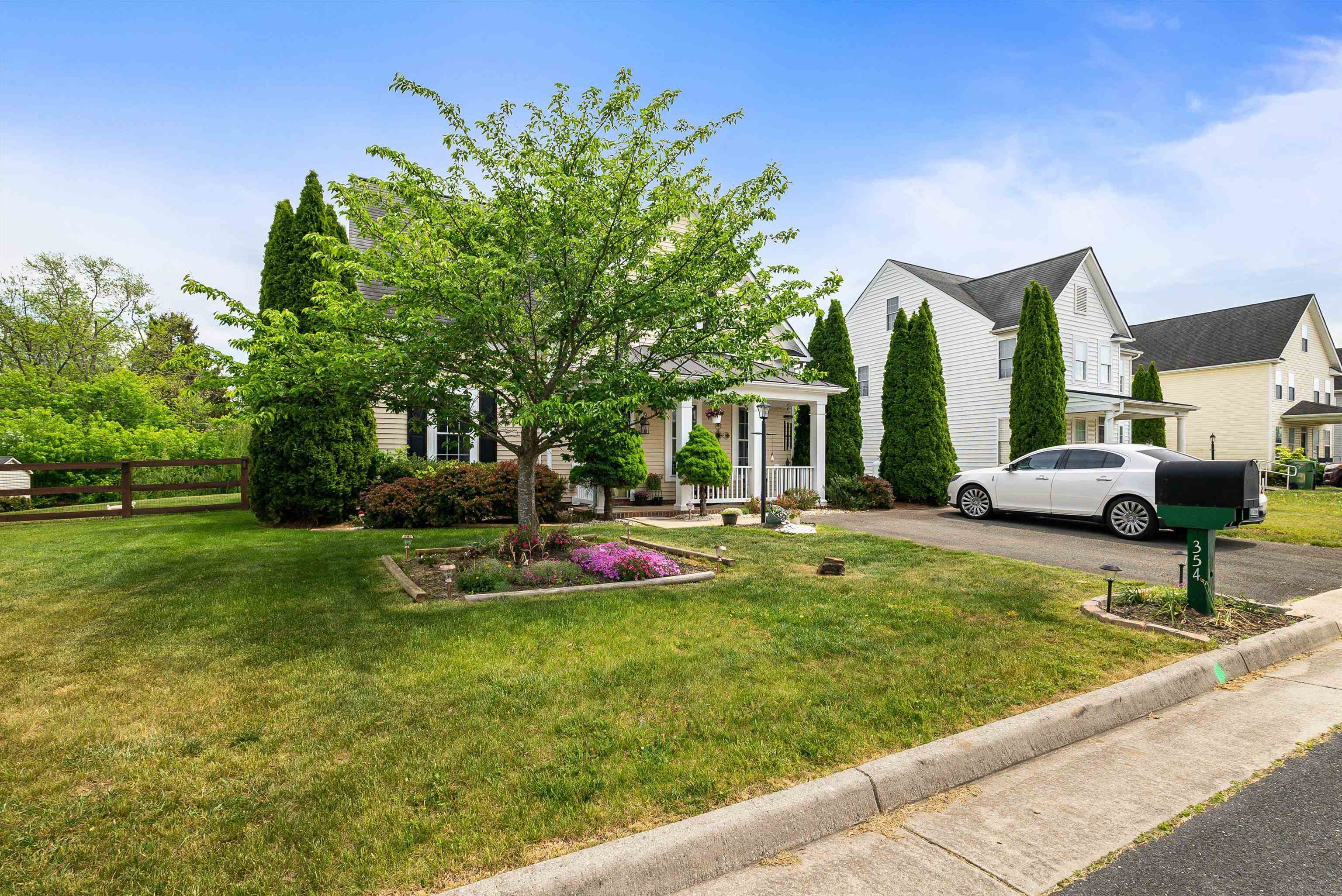 354 TAYLOR ST, WAYNESBORO, Virginia 22980, 3 Bedrooms Bedrooms, ,2 BathroomsBathrooms,Residential,354 TAYLOR ST,664007 MLS # 664007