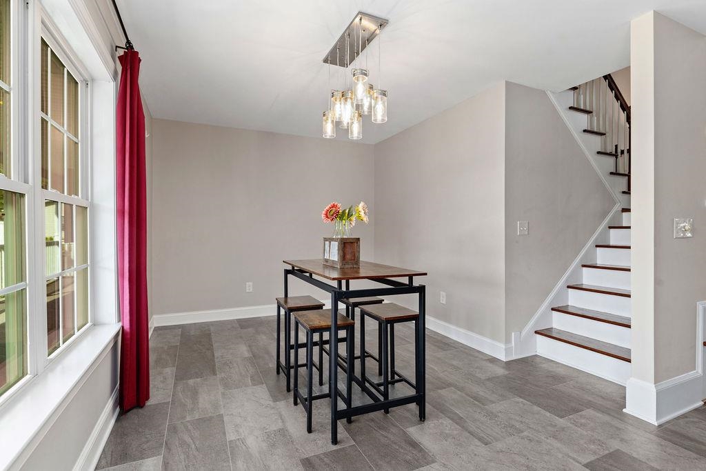 1916 TINKLING SPRING DR, STUARTS DRAFT, Virginia 24477, 4 Bedrooms Bedrooms, ,2 BathroomsBathrooms,Residential,1916 TINKLING SPRING DR,664008 MLS # 664008