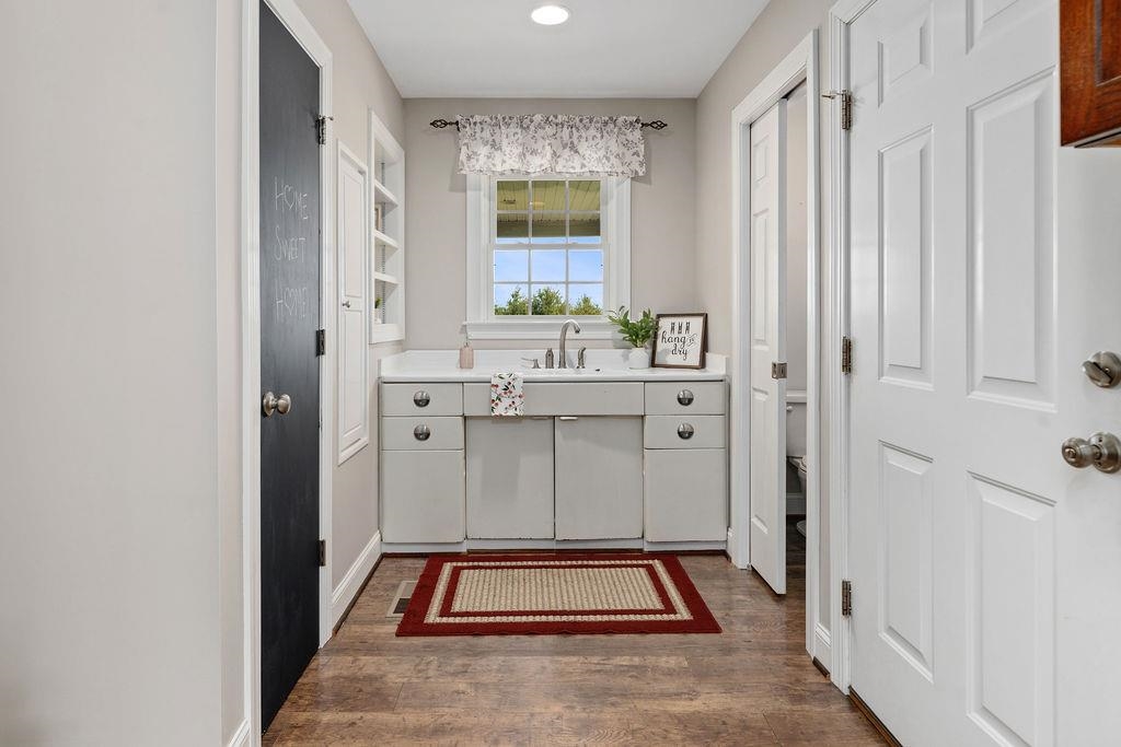 1916 TINKLING SPRING DR, STUARTS DRAFT, Virginia 24477, 4 Bedrooms Bedrooms, ,2 BathroomsBathrooms,Residential,1916 TINKLING SPRING DR,664008 MLS # 664008