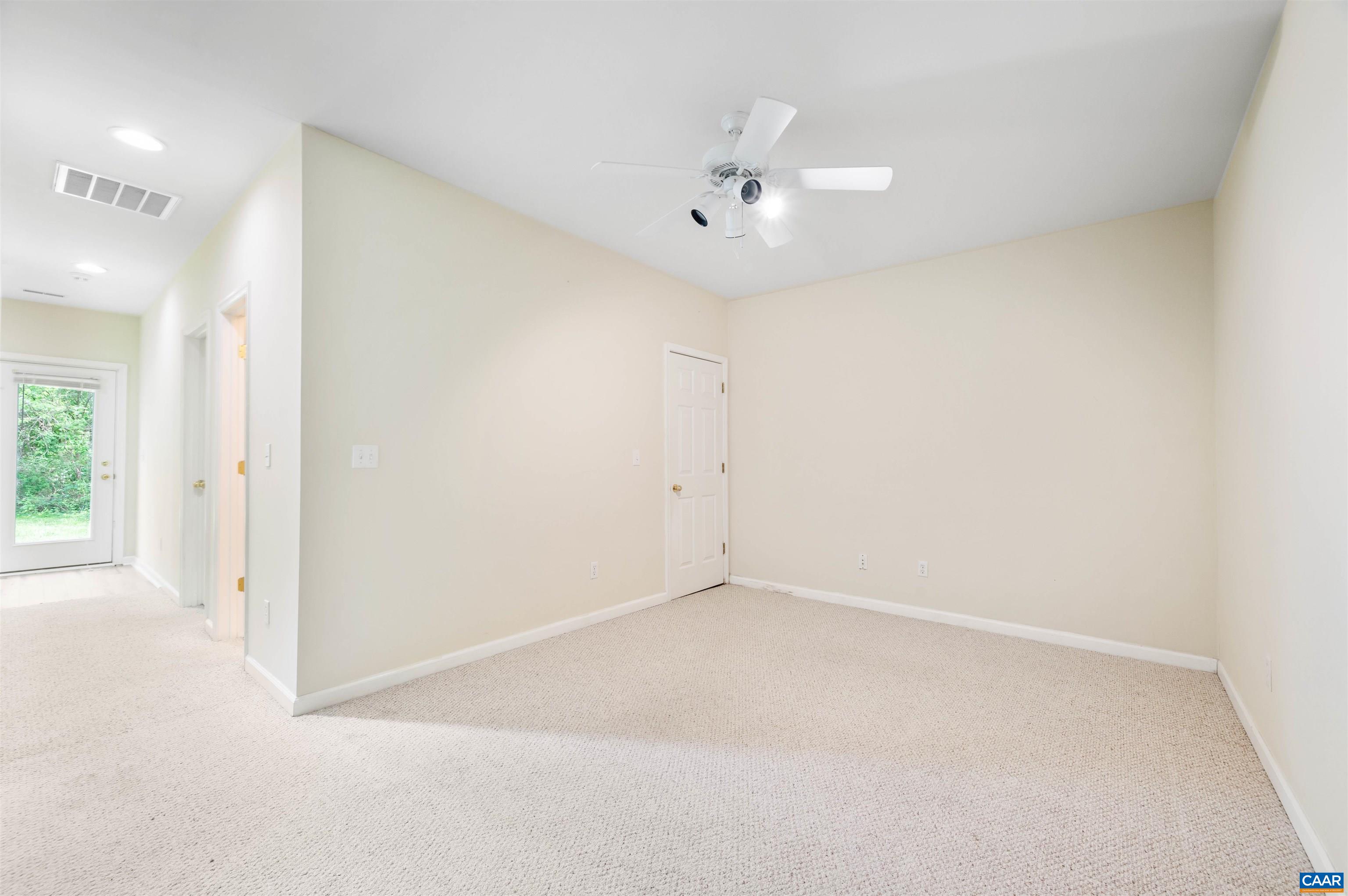 1818 WEBLAND TER, CHARLOTTESVILLE, Virginia 22901, 3 Bedrooms Bedrooms, ,3 BathroomsBathrooms,Residential,1818 WEBLAND TER,664016 MLS # 664016