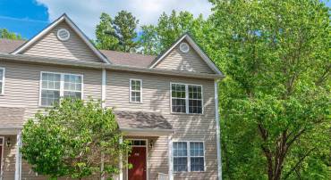 1818 WEBLAND TER, CHARLOTTESVILLE, Virginia 22901, 3 Bedrooms Bedrooms, ,3 BathroomsBathrooms,Residential,1818 WEBLAND TER,664016 MLS # 664016