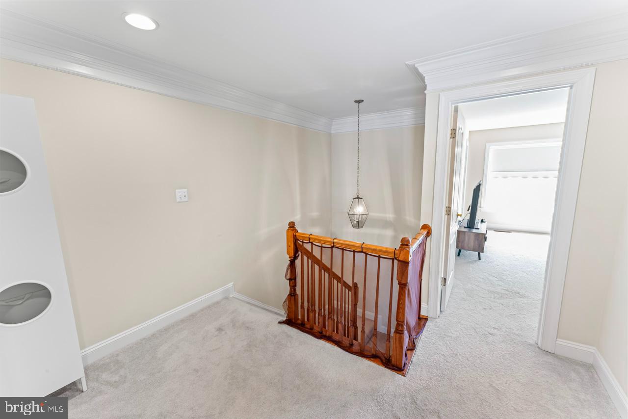 14853 CLOVERDALE RD, WOODBRIDGE, Virginia 22193, 3 Bedrooms Bedrooms, ,2 BathroomsBathrooms,Residential,For sale,14853 CLOVERDALE RD,VAPW2092606 MLS # VAPW2092606