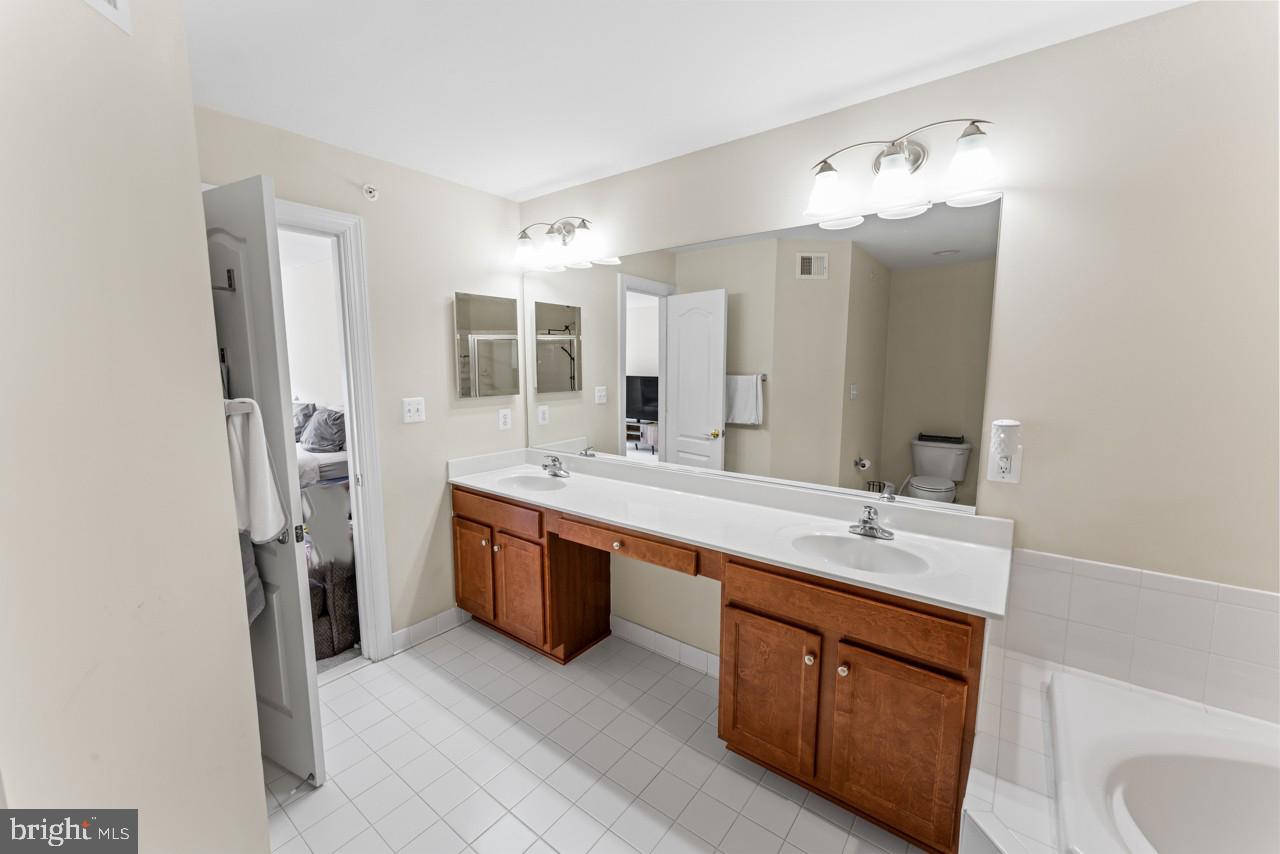 14853 CLOVERDALE RD, WOODBRIDGE, Virginia 22193, 3 Bedrooms Bedrooms, ,2 BathroomsBathrooms,Residential,For sale,14853 CLOVERDALE RD,VAPW2092606 MLS # VAPW2092606