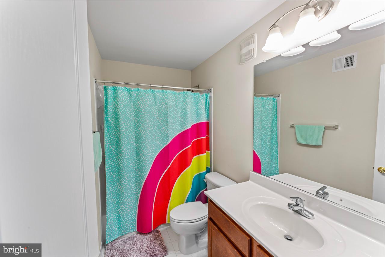 14853 CLOVERDALE RD, WOODBRIDGE, Virginia 22193, 3 Bedrooms Bedrooms, ,2 BathroomsBathrooms,Residential,For sale,14853 CLOVERDALE RD,VAPW2092606 MLS # VAPW2092606