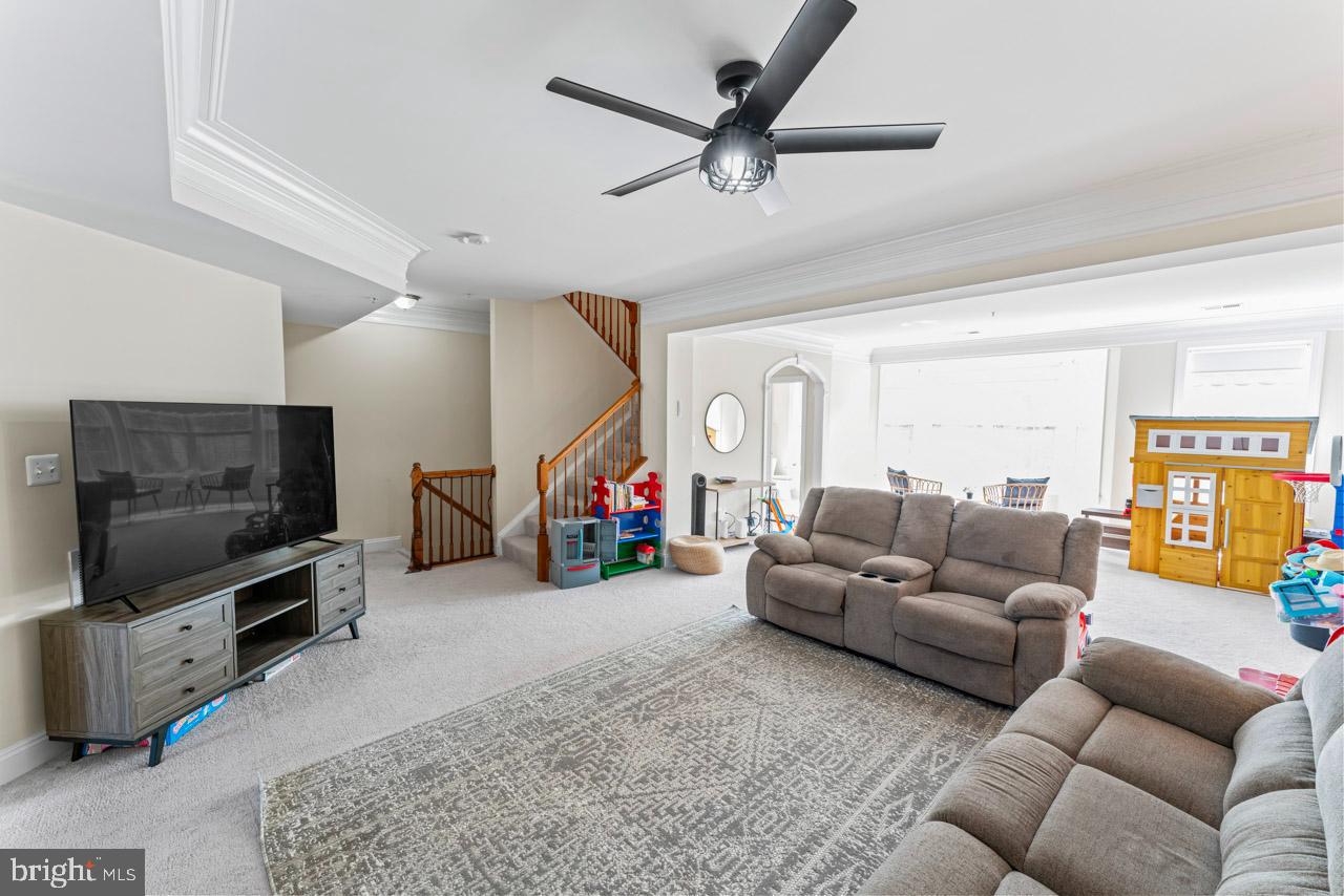 14853 CLOVERDALE RD, WOODBRIDGE, Virginia 22193, 3 Bedrooms Bedrooms, ,2 BathroomsBathrooms,Residential,For sale,14853 CLOVERDALE RD,VAPW2092606 MLS # VAPW2092606