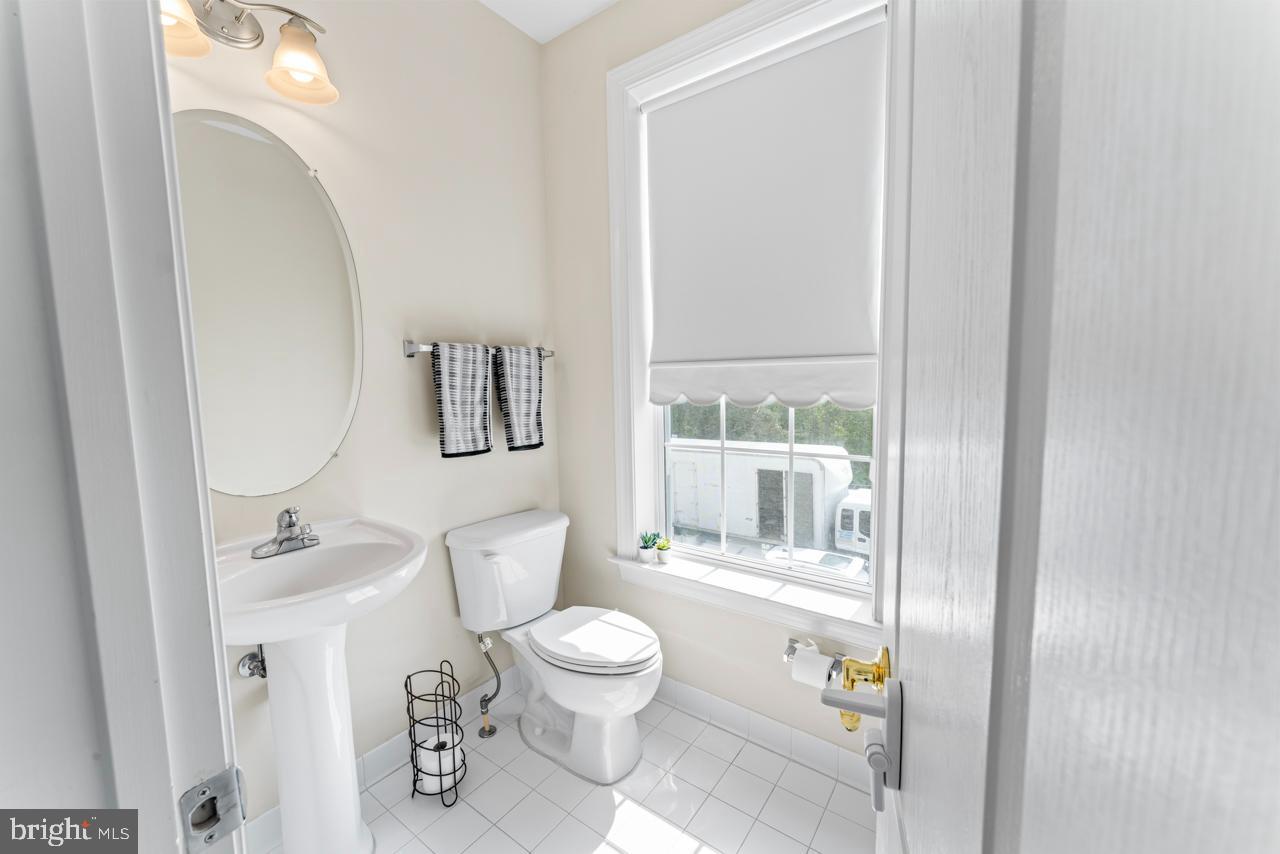 14853 CLOVERDALE RD, WOODBRIDGE, Virginia 22193, 3 Bedrooms Bedrooms, ,2 BathroomsBathrooms,Residential,For sale,14853 CLOVERDALE RD,VAPW2092606 MLS # VAPW2092606