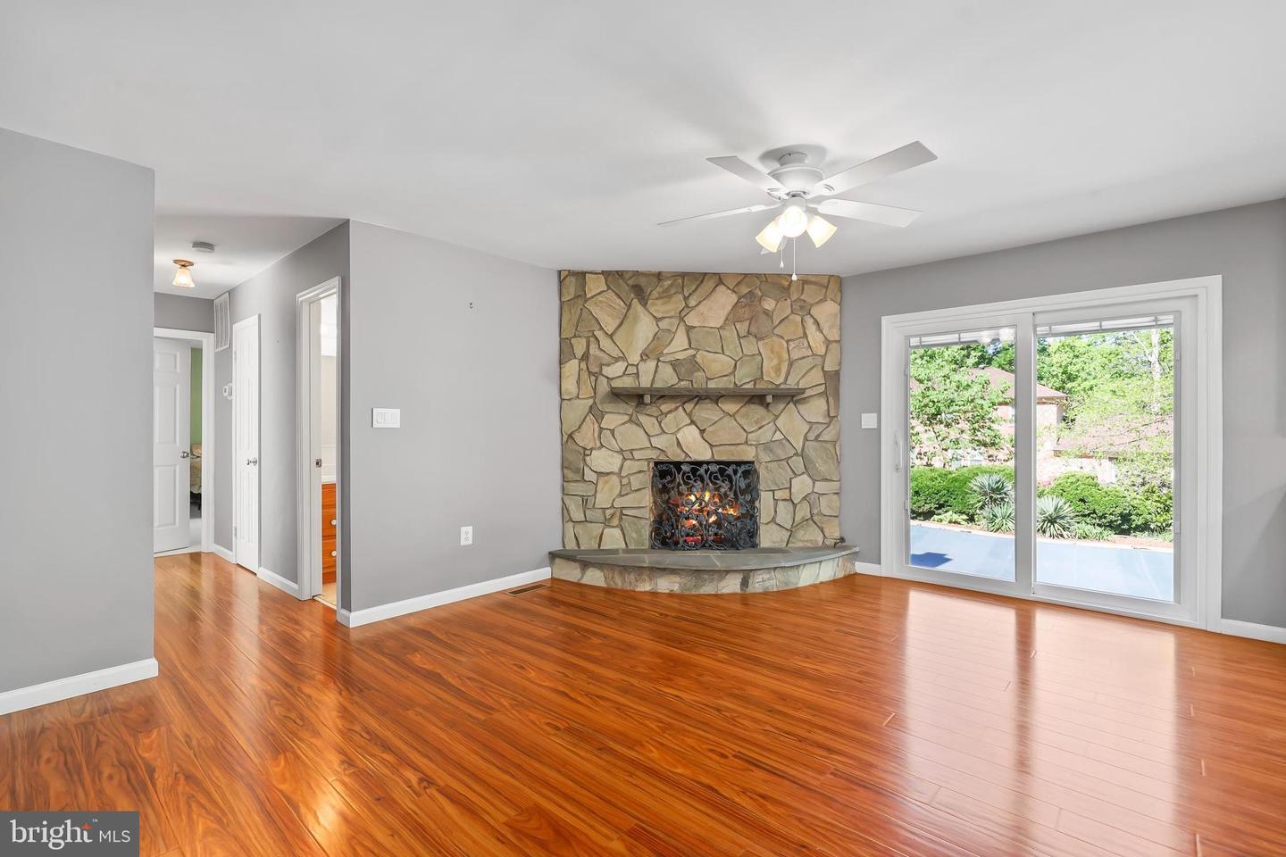 13430 CARRIAGE HILL DR, MANASSAS, Virginia 20112, 4 Bedrooms Bedrooms, ,3 BathroomsBathrooms,Residential,For sale,13430 CARRIAGE HILL DR,VAPW2092612 MLS # VAPW2092612