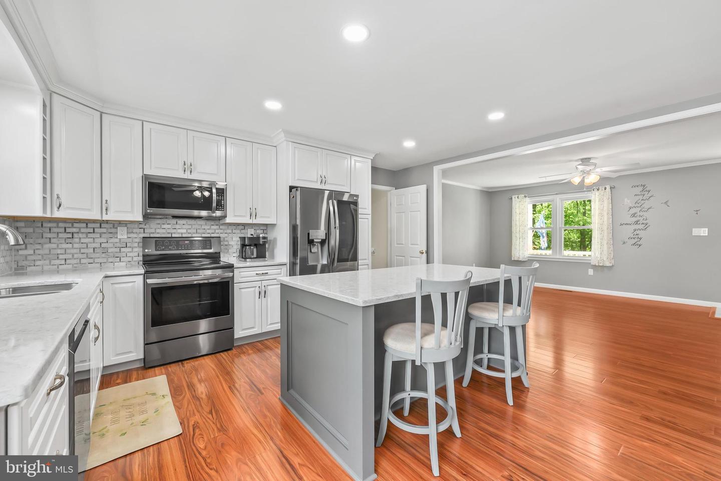 13430 CARRIAGE HILL DR, MANASSAS, Virginia 20112, 4 Bedrooms Bedrooms, ,3 BathroomsBathrooms,Residential,For sale,13430 CARRIAGE HILL DR,VAPW2092612 MLS # VAPW2092612