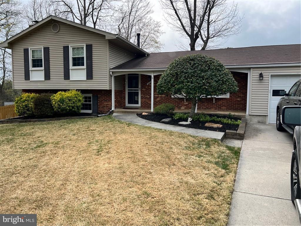 12394 ANCHOR CT, WOODBRIDGE, Virginia 22192, 4 Bedrooms Bedrooms, 10 Rooms Rooms,2 BathroomsBathrooms,Residential,For sale,12394 ANCHOR CT,VAPW2092616 MLS # VAPW2092616