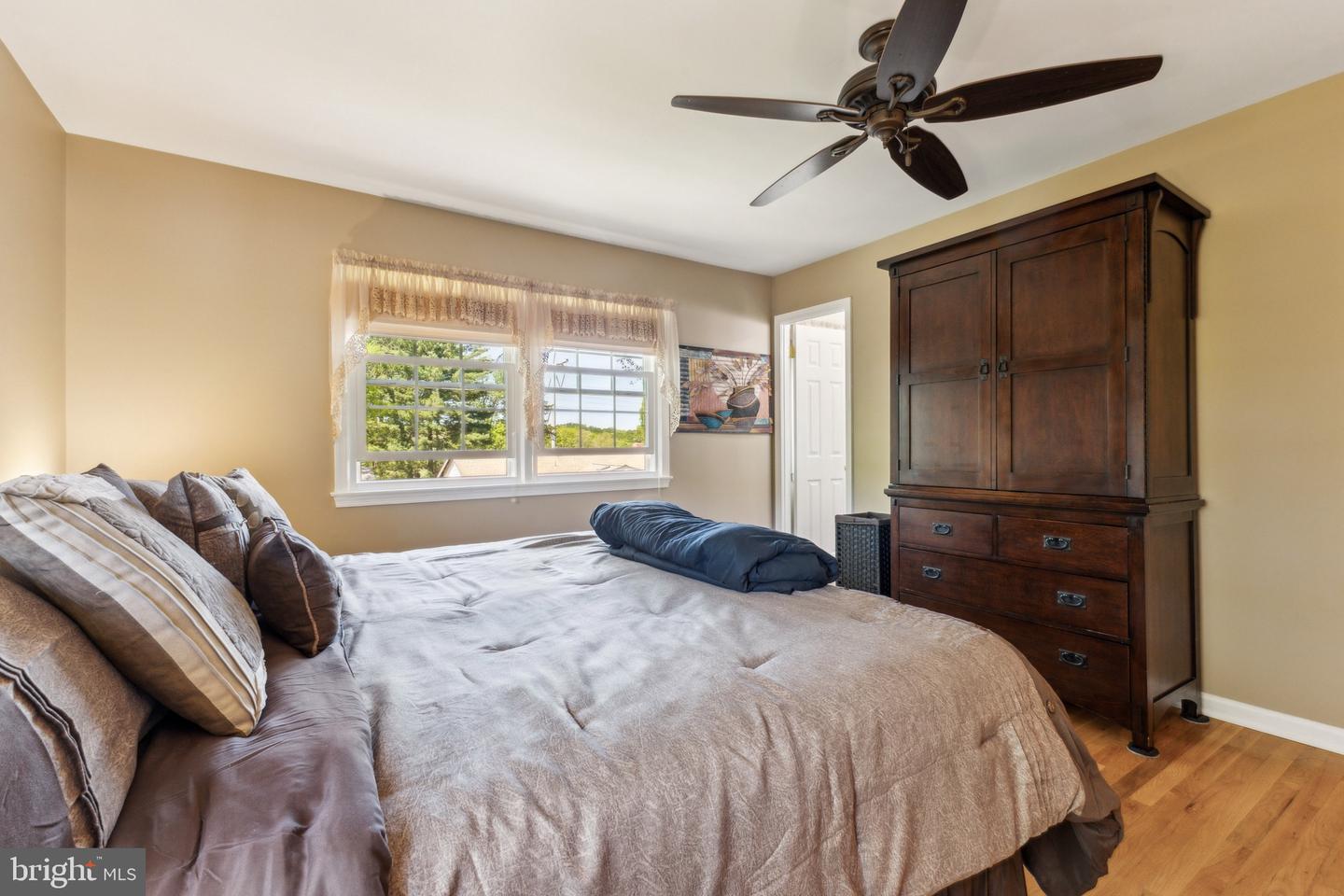 12394 ANCHOR CT, WOODBRIDGE, Virginia 22192, 4 Bedrooms Bedrooms, 10 Rooms Rooms,2 BathroomsBathrooms,Residential,For sale,12394 ANCHOR CT,VAPW2092616 MLS # VAPW2092616