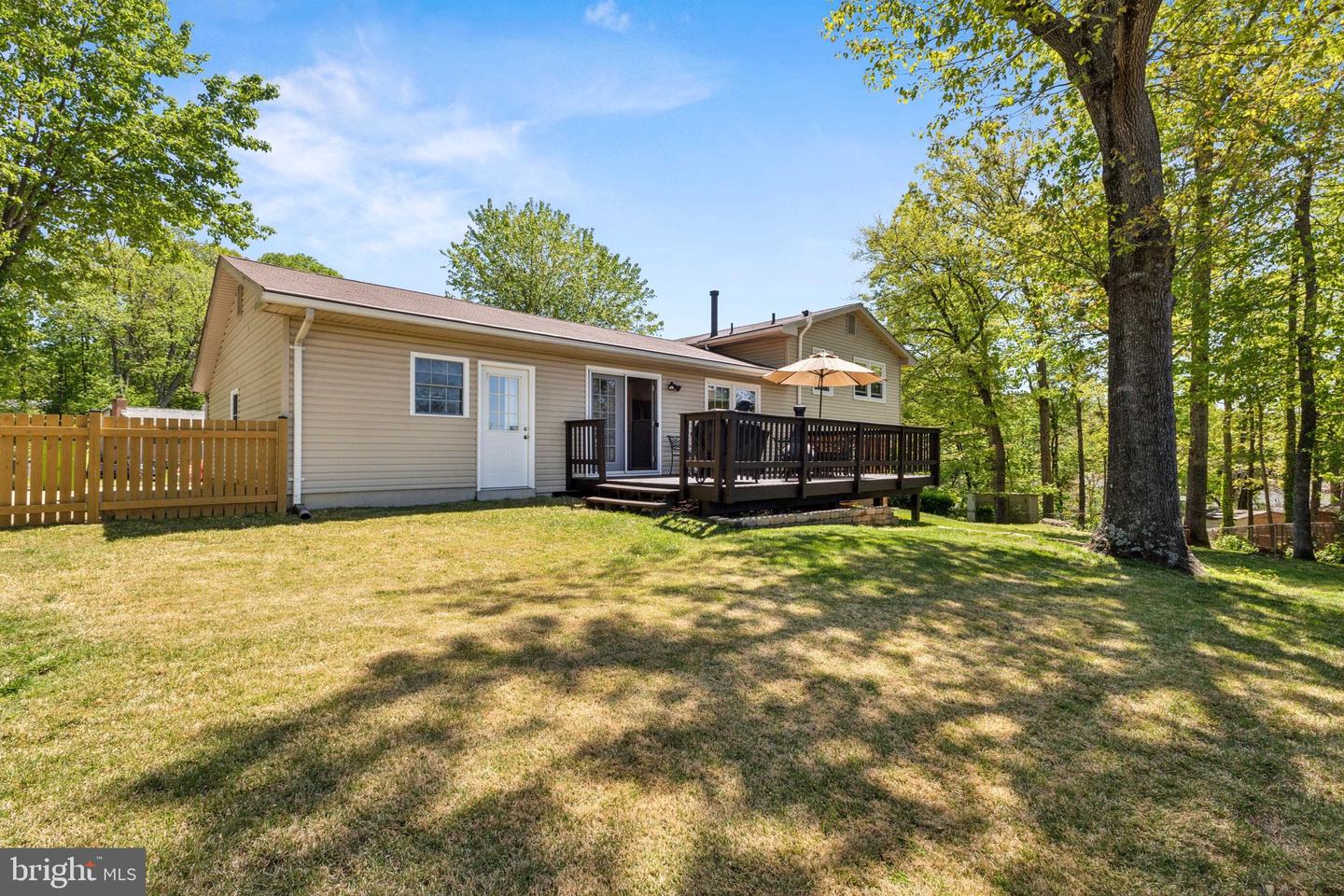 12394 ANCHOR CT, WOODBRIDGE, Virginia 22192, 4 Bedrooms Bedrooms, 10 Rooms Rooms,2 BathroomsBathrooms,Residential,For sale,12394 ANCHOR CT,VAPW2092616 MLS # VAPW2092616