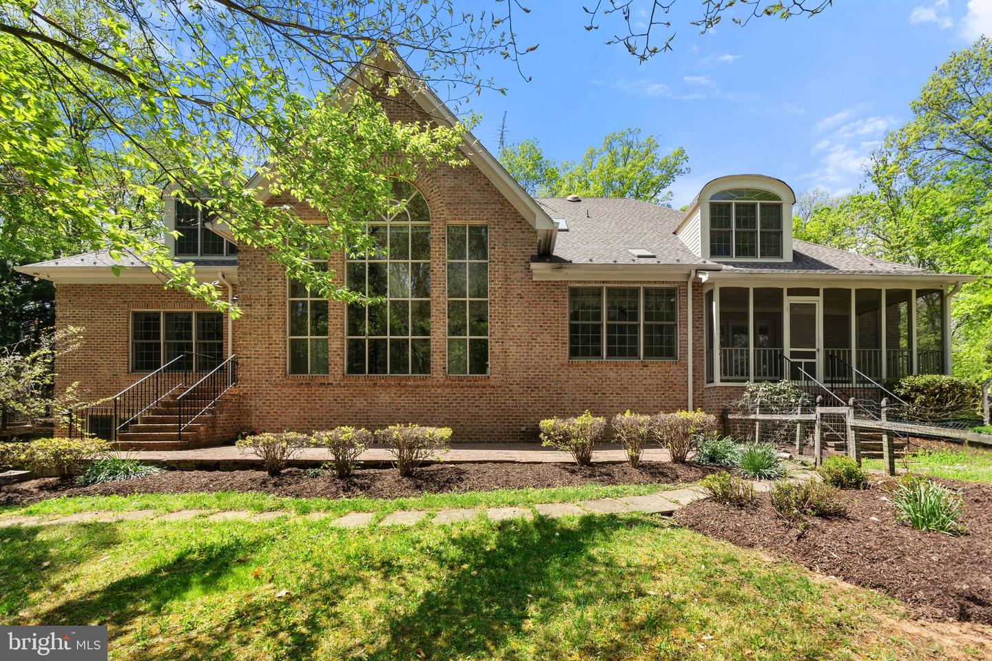 8363 S CREEDMORE SOUTH DR, WARRENTON, Virginia 20187, 3 Bedrooms Bedrooms, ,4 BathroomsBathrooms,Residential,For sale,8363 S CREEDMORE SOUTH DR,VAFQ2016352 MLS # VAFQ2016352