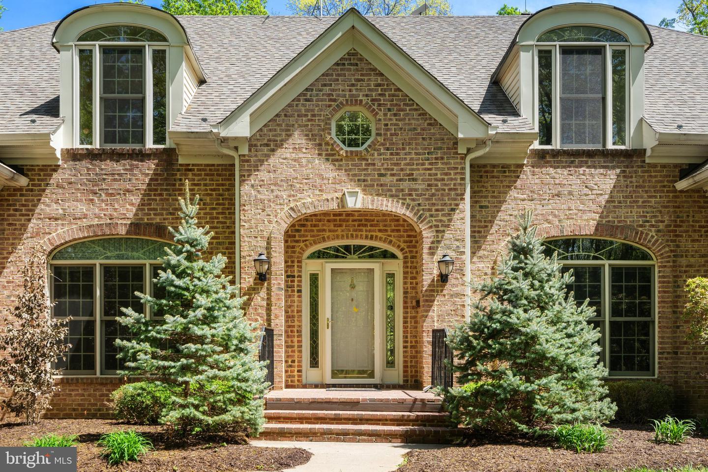8363 S CREEDMORE SOUTH DR, WARRENTON, Virginia 20187, 3 Bedrooms Bedrooms, ,4 BathroomsBathrooms,Residential,For sale,8363 S CREEDMORE SOUTH DR,VAFQ2016352 MLS # VAFQ2016352
