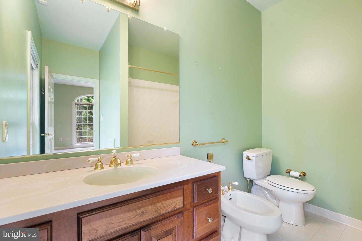 8363 S CREEDMORE SOUTH DR, WARRENTON, Virginia 20187, 3 Bedrooms Bedrooms, ,4 BathroomsBathrooms,Residential,For sale,8363 S CREEDMORE SOUTH DR,VAFQ2016352 MLS # VAFQ2016352