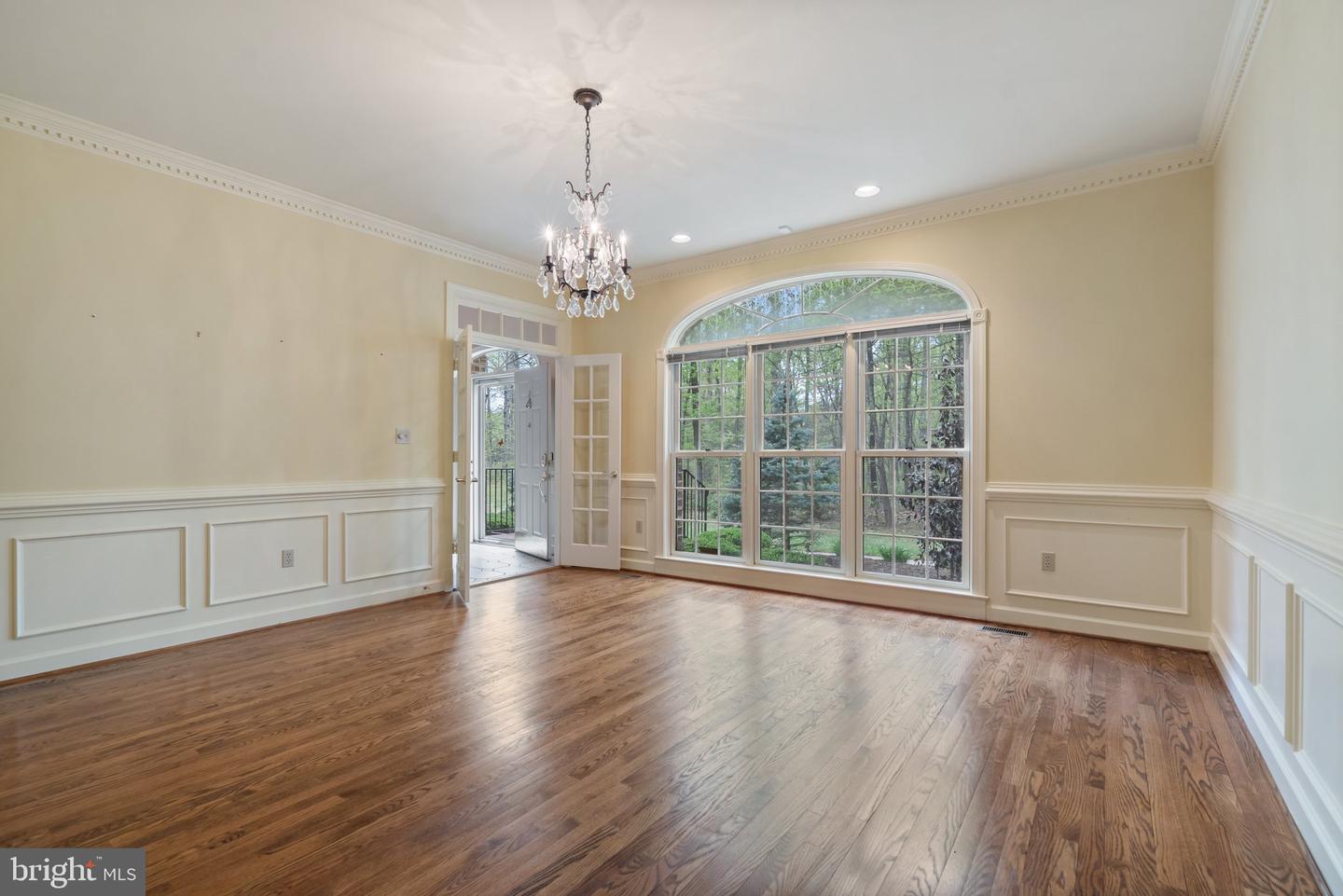 8363 S CREEDMORE SOUTH DR, WARRENTON, Virginia 20187, 3 Bedrooms Bedrooms, ,4 BathroomsBathrooms,Residential,For sale,8363 S CREEDMORE SOUTH DR,VAFQ2016352 MLS # VAFQ2016352