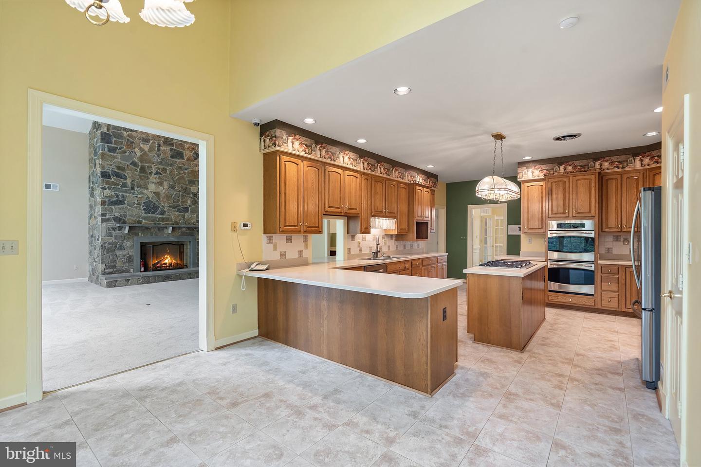 8363 S CREEDMORE SOUTH DR, WARRENTON, Virginia 20187, 3 Bedrooms Bedrooms, ,4 BathroomsBathrooms,Residential,For sale,8363 S CREEDMORE SOUTH DR,VAFQ2016352 MLS # VAFQ2016352