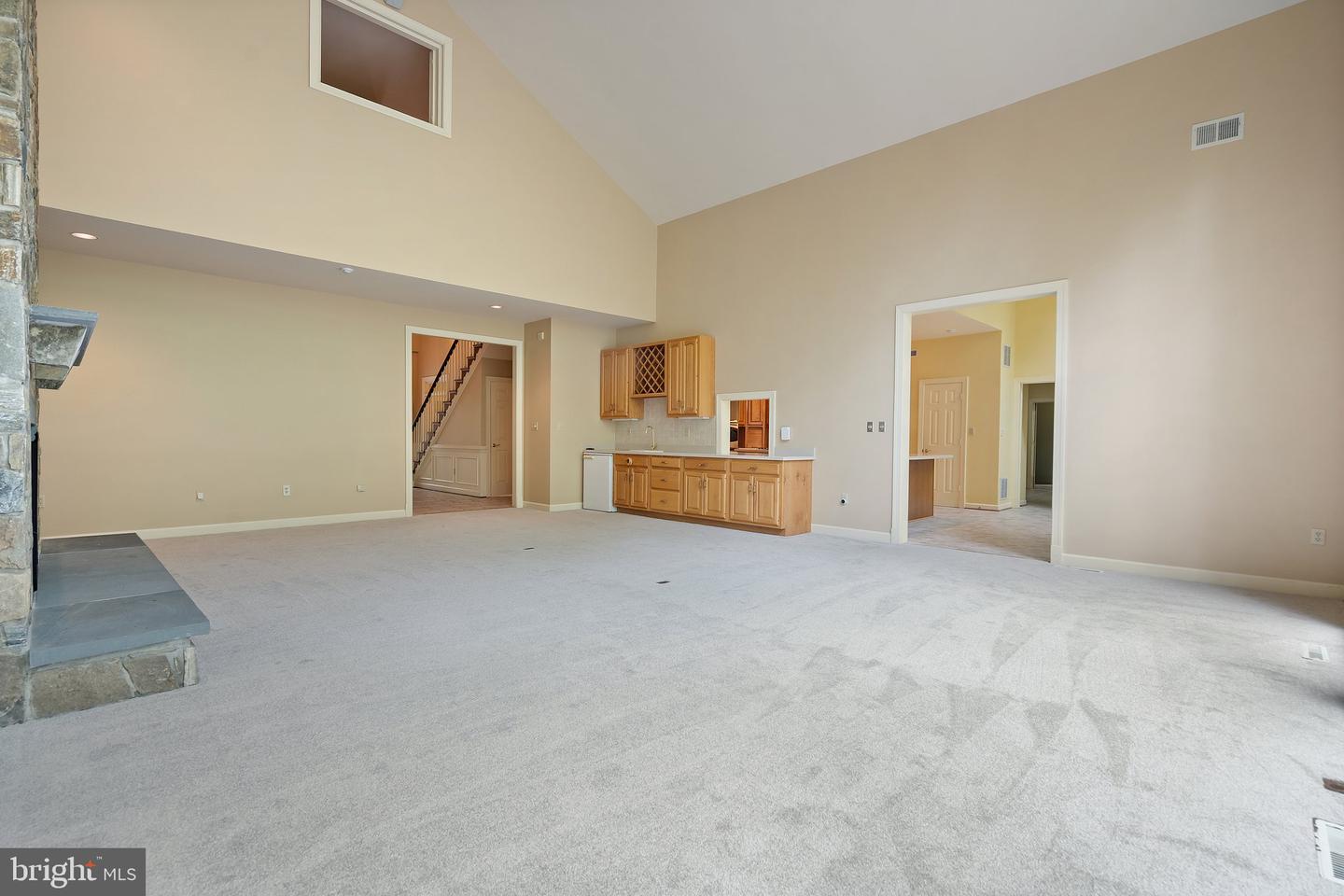 8363 S CREEDMORE SOUTH DR, WARRENTON, Virginia 20187, 3 Bedrooms Bedrooms, ,4 BathroomsBathrooms,Residential,For sale,8363 S CREEDMORE SOUTH DR,VAFQ2016352 MLS # VAFQ2016352