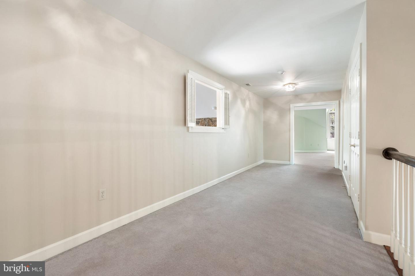 8363 S CREEDMORE SOUTH DR, WARRENTON, Virginia 20187, 3 Bedrooms Bedrooms, ,4 BathroomsBathrooms,Residential,For sale,8363 S CREEDMORE SOUTH DR,VAFQ2016352 MLS # VAFQ2016352