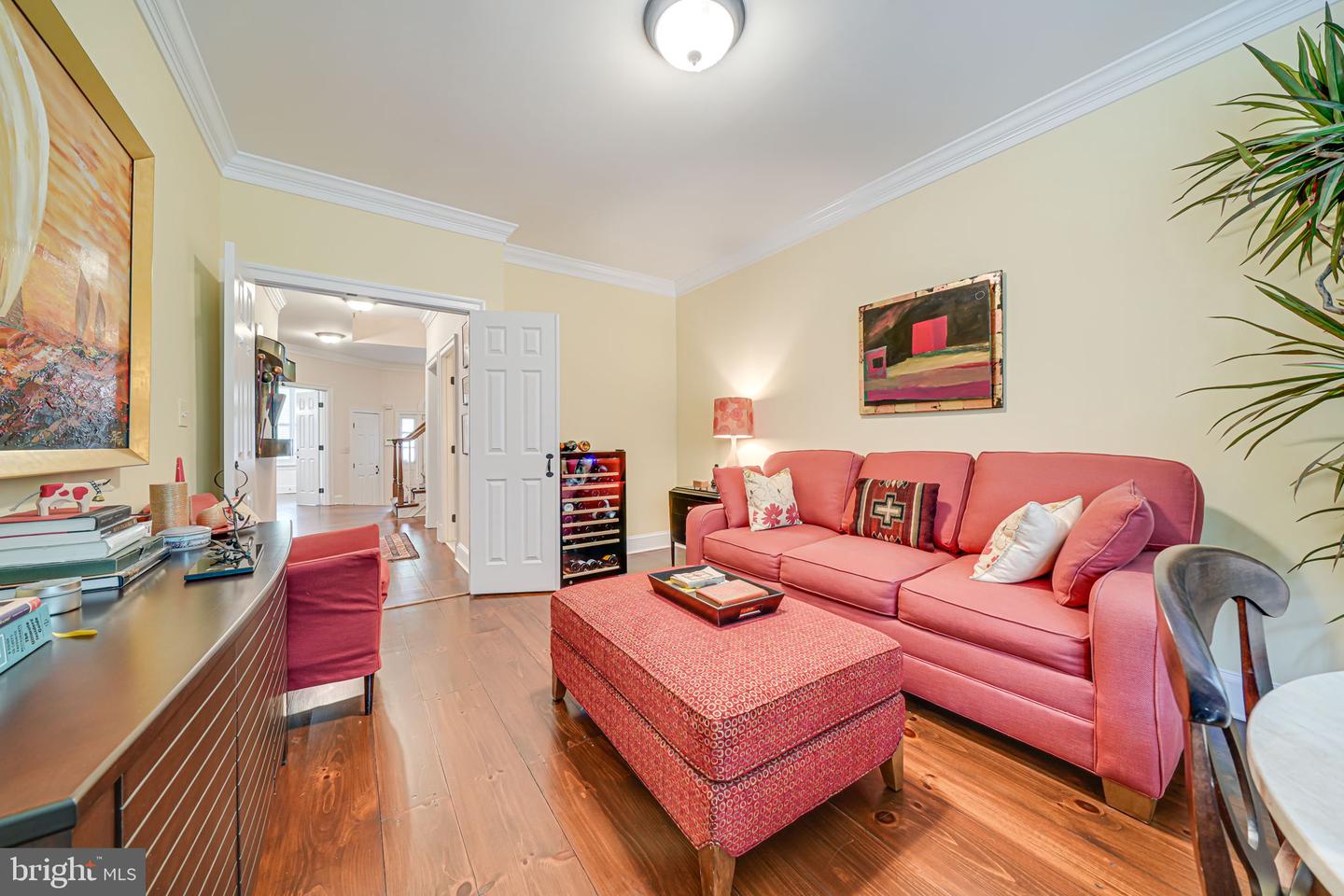 2024 MAYFAIR MCLEAN CT, FALLS CHURCH, Virginia 22043, 3 Bedrooms Bedrooms, ,2 BathroomsBathrooms,Residential,For sale,2024 MAYFAIR MCLEAN CT,VAFX2235844 MLS # VAFX2235844