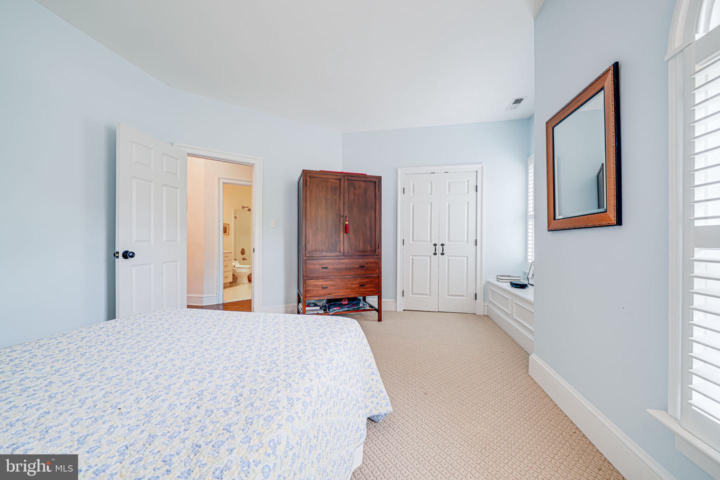 2024 MAYFAIR MCLEAN CT, FALLS CHURCH, Virginia 22043, 3 Bedrooms Bedrooms, ,2 BathroomsBathrooms,Residential,For sale,2024 MAYFAIR MCLEAN CT,VAFX2235844 MLS # VAFX2235844