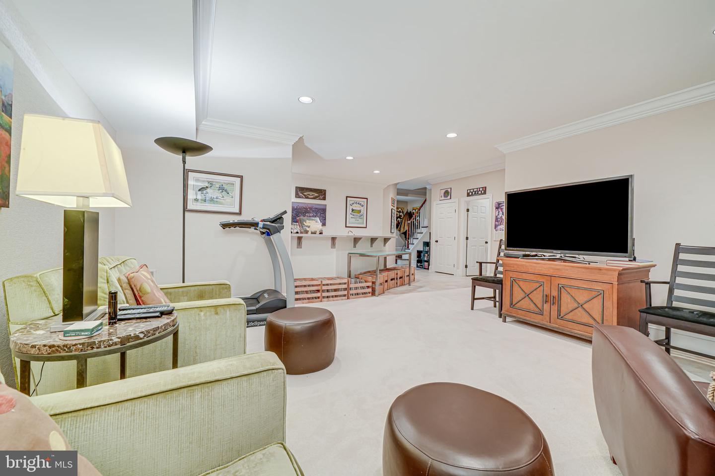 2024 MAYFAIR MCLEAN CT, FALLS CHURCH, Virginia 22043, 3 Bedrooms Bedrooms, ,2 BathroomsBathrooms,Residential,For sale,2024 MAYFAIR MCLEAN CT,VAFX2235844 MLS # VAFX2235844