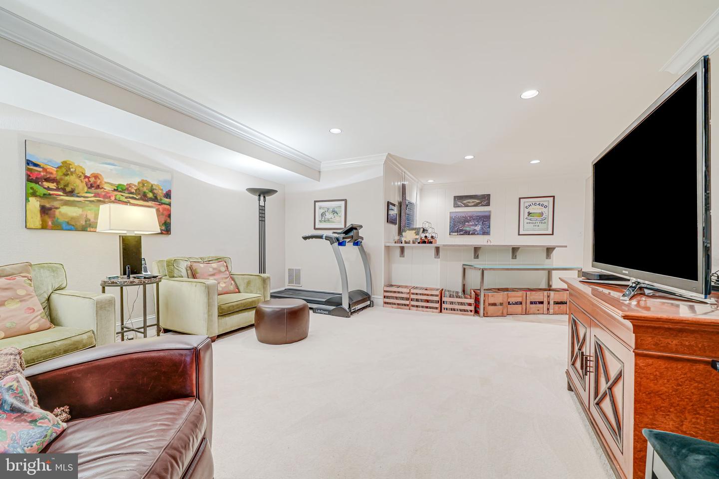 2024 MAYFAIR MCLEAN CT, FALLS CHURCH, Virginia 22043, 3 Bedrooms Bedrooms, ,2 BathroomsBathrooms,Residential,For sale,2024 MAYFAIR MCLEAN CT,VAFX2235844 MLS # VAFX2235844