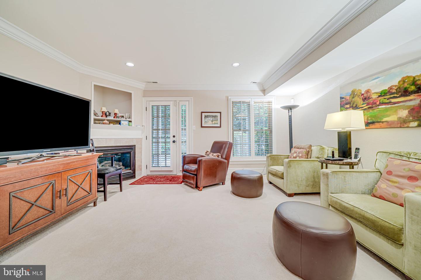 2024 MAYFAIR MCLEAN CT, FALLS CHURCH, Virginia 22043, 3 Bedrooms Bedrooms, ,2 BathroomsBathrooms,Residential,For sale,2024 MAYFAIR MCLEAN CT,VAFX2235844 MLS # VAFX2235844