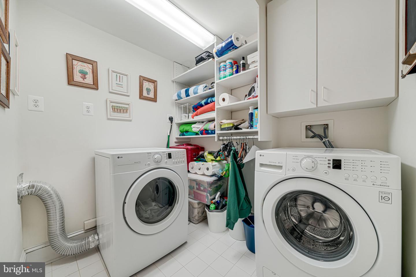 2024 MAYFAIR MCLEAN CT, FALLS CHURCH, Virginia 22043, 3 Bedrooms Bedrooms, ,2 BathroomsBathrooms,Residential,For sale,2024 MAYFAIR MCLEAN CT,VAFX2235844 MLS # VAFX2235844