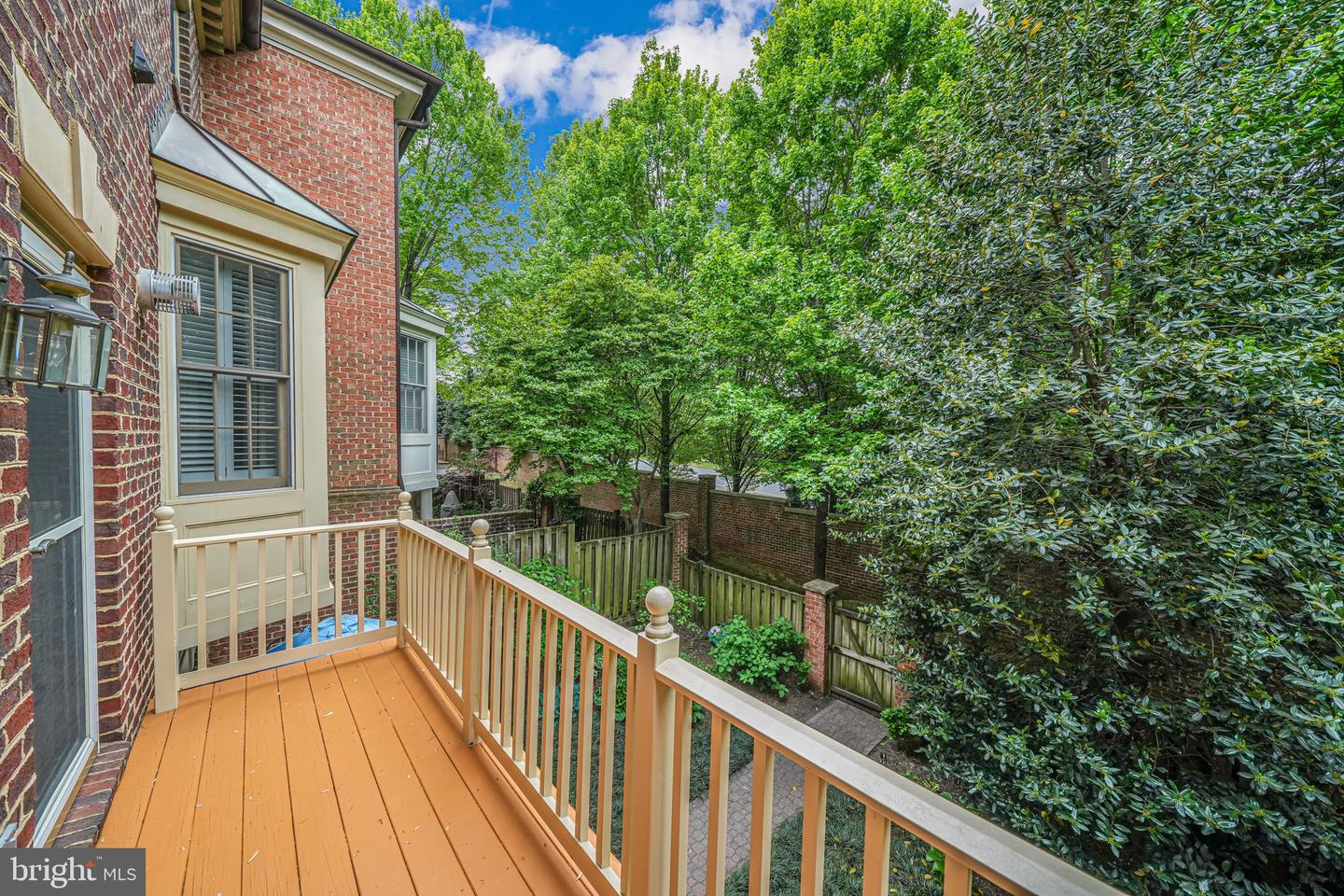 2024 MAYFAIR MCLEAN CT, FALLS CHURCH, Virginia 22043, 3 Bedrooms Bedrooms, ,2 BathroomsBathrooms,Residential,For sale,2024 MAYFAIR MCLEAN CT,VAFX2235844 MLS # VAFX2235844