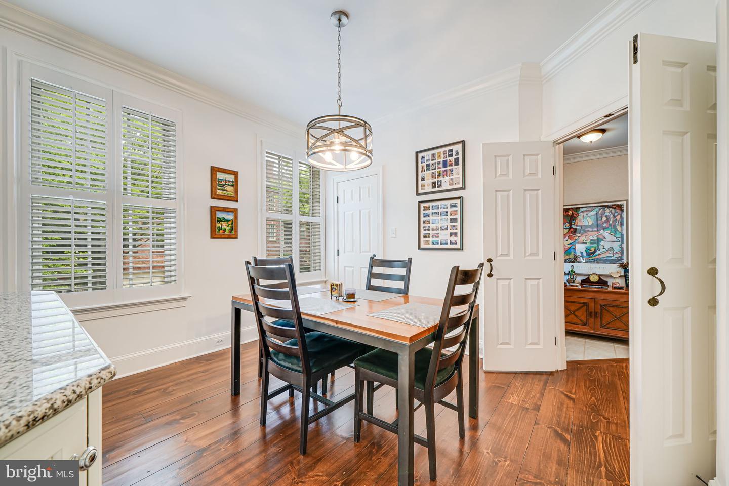 2024 MAYFAIR MCLEAN CT, FALLS CHURCH, Virginia 22043, 3 Bedrooms Bedrooms, ,2 BathroomsBathrooms,Residential,For sale,2024 MAYFAIR MCLEAN CT,VAFX2235844 MLS # VAFX2235844