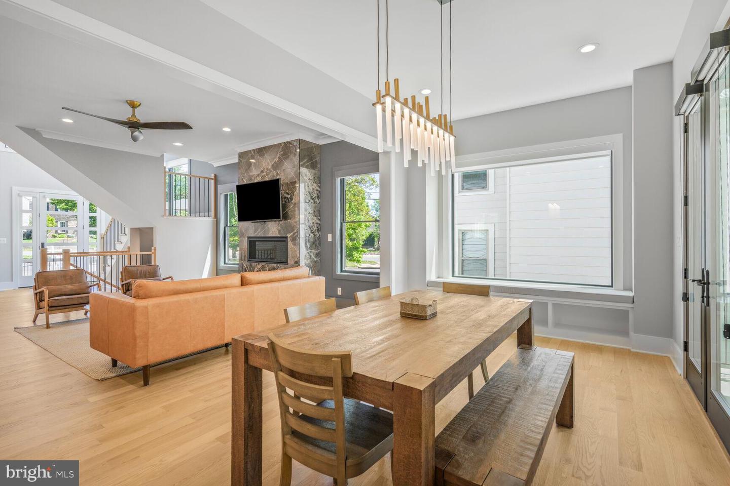 2600 3RD ST N, ARLINGTON, Virginia 22201, 6 Bedrooms Bedrooms, ,6 BathroomsBathrooms,Residential,For sale,2600 3RD ST N,VAAR2056382 MLS # VAAR2056382